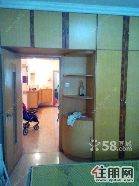 望州南小区3房2厅交通方便近人民公园香樟