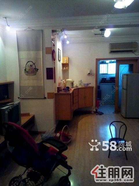 望州南小区3房2厅交通方便近人民公园香樟