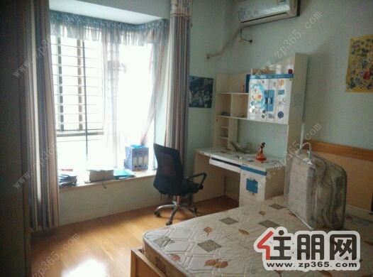 香樟林3室2厅仅租1700元/月精装配齐