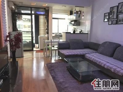 青秀区-五地王大厦旁地铁口居家两房租3000金湖帝景精致两房手慢无