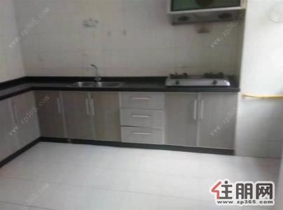 海城区-北京路华通公寓一楼带花园3房2卫只租2