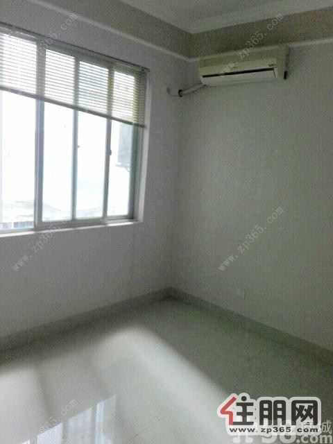 万象城对面民族青秀路口精装四房适合