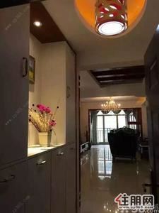 青秀区-凤岭北塞纳维拉花园3室2厅豪华装修采光