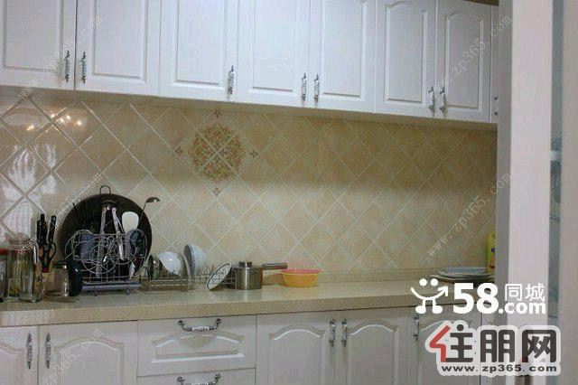 正恒国际精装三房仅租【2800元/月】拎