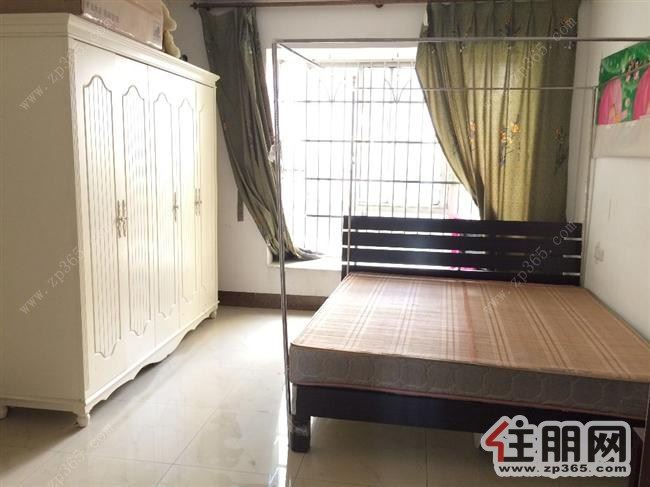 稀缺。大露台,欧景家园1500元3室