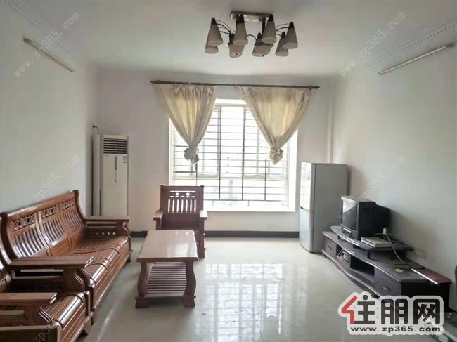 凤凰街肯德基旁,3房2厅2卫,巨星商都家电家具齐全,拎包入住