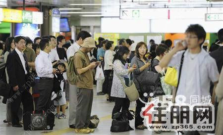 绝版铺位等你来(出租)火车东站候车层便