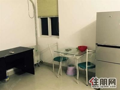 柳东新区,书香园1300元1室1厅1卫中装采光好,拎包随时就可以入住!