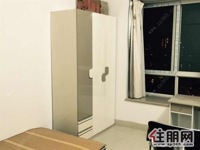 书香园1300元1室1厅1卫中装采光好,拎包随时就可以入住!