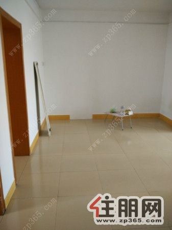 葛村路32号钻石年代对面