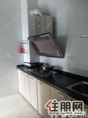 【环境好】龙城世家2500元2室1厅1卫