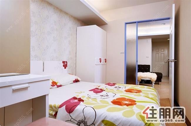 精致2房,可以看湖景的哟~!