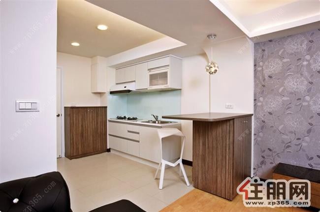 精致2房,可以看湖景的哟~!