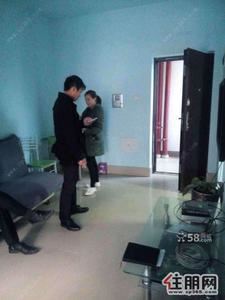 青秀区，青秀万达旁蓝山上城稀缺一房一厅只租190