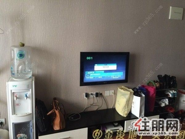 西湖新天地1600元/月1房家电全齐,大