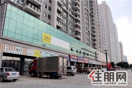 海城区-一线商铺出租，210平，上下门铺，仅租60元/平米