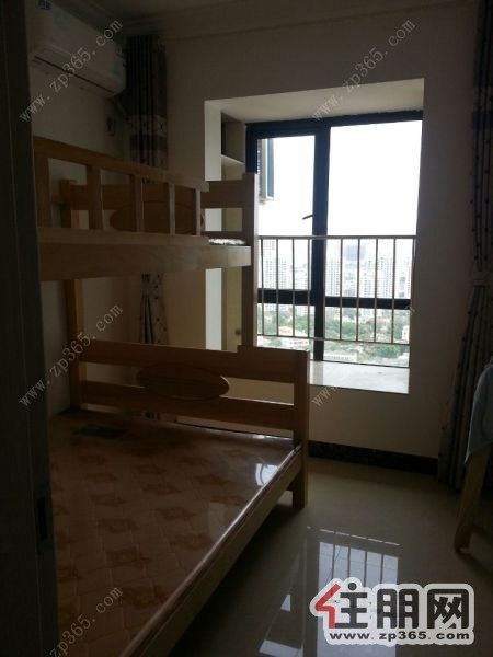 天宁新城高层南北通透精装两室1450元