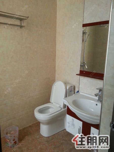 天宁新城高层南北通透精装两室1450元