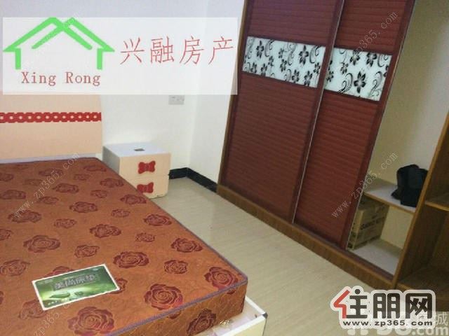 《青城中央广场》2室2厅86平米精装修押
