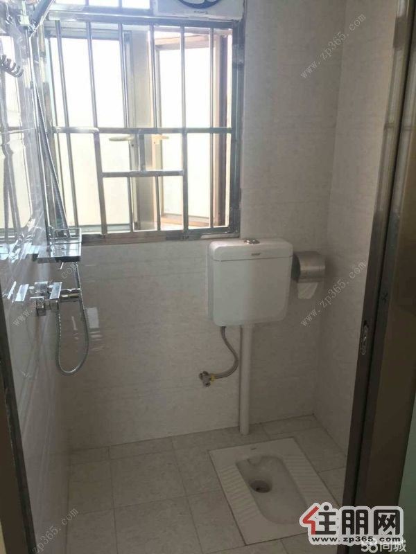 七星路131号小区配置齐全环境良好拎包即