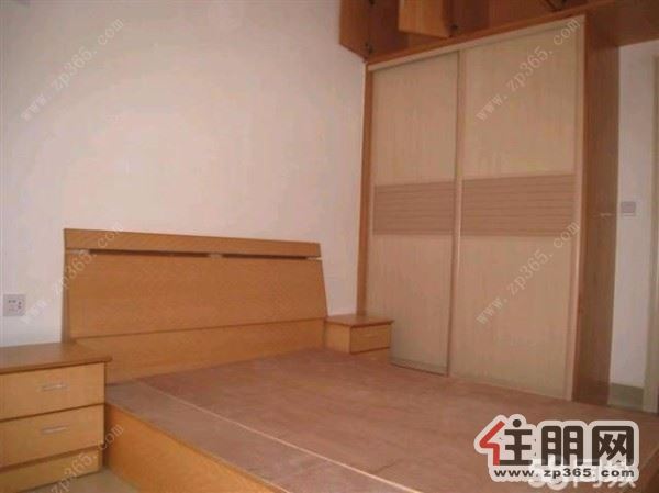 出租凯旋世纪两室,家具家电齐全,拎包即可入住。