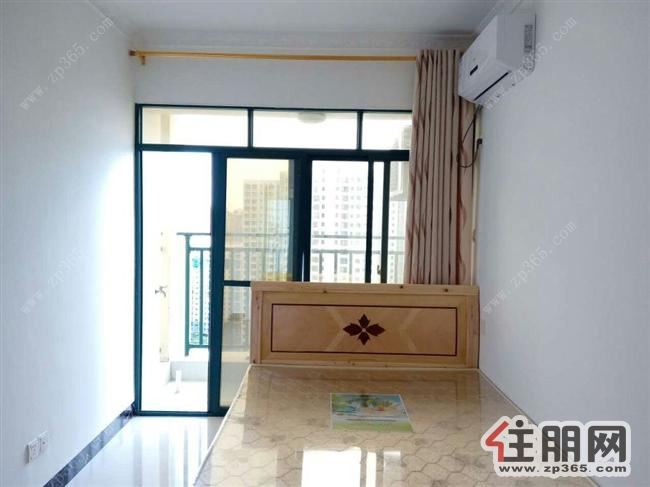 万达对面全新装修全新配置电梯高层3房首次出租