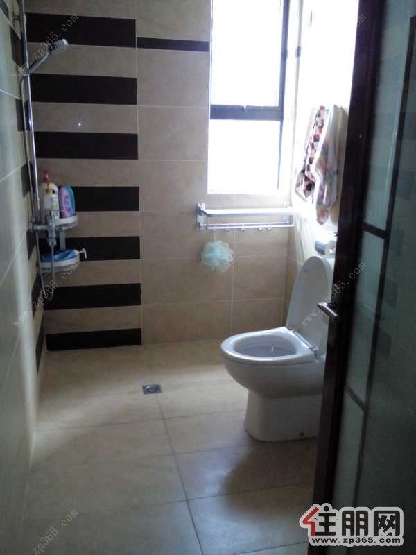 阳光100精装豪华家具家电齐全