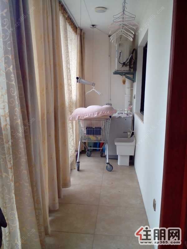 阳光100精装豪华家具家电齐全