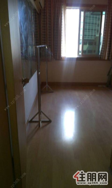 东葛华润万家附近居家两房首选仅租18