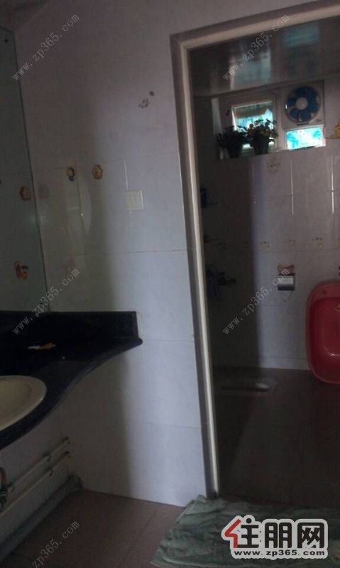 东葛华润万家附近居家两房首选仅租18