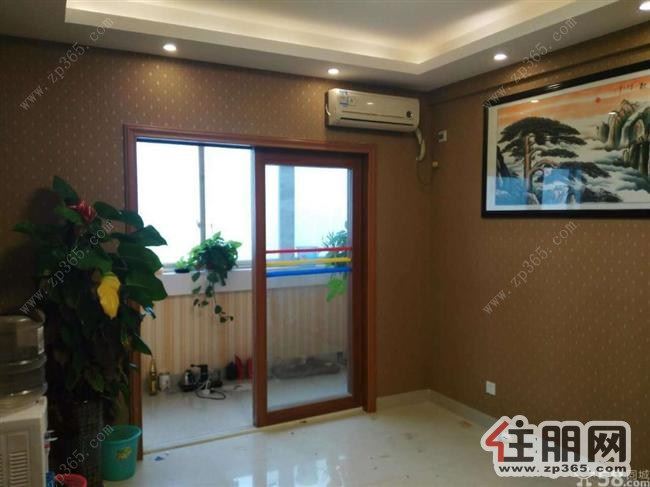 急租盛世龙腾2000元1室1厅1卫