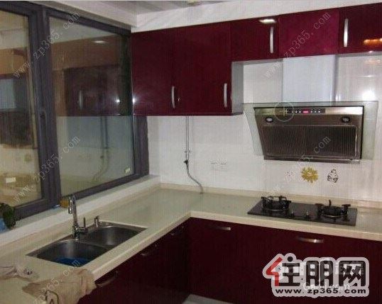 金湖帝景2000元2室1厅1卫精装