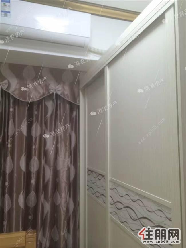 御林皇府1200元1室1厅1卫普通装修便宜出租,适合附近上班族!