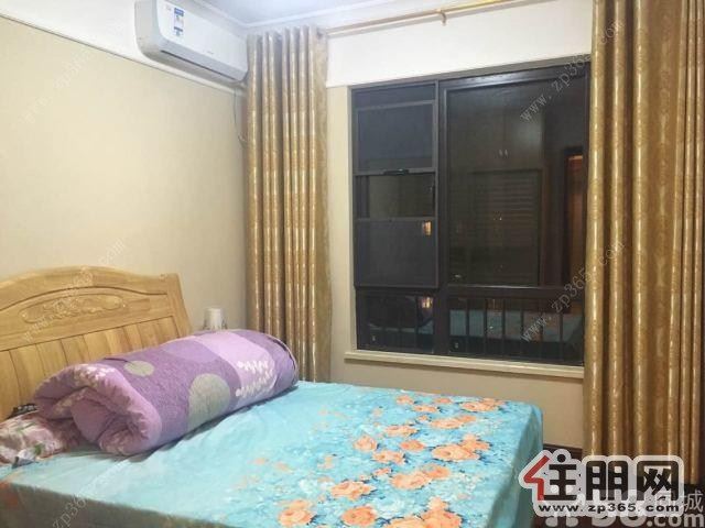 青秀凤岭北荣和悦府全新精装大四房、看全景