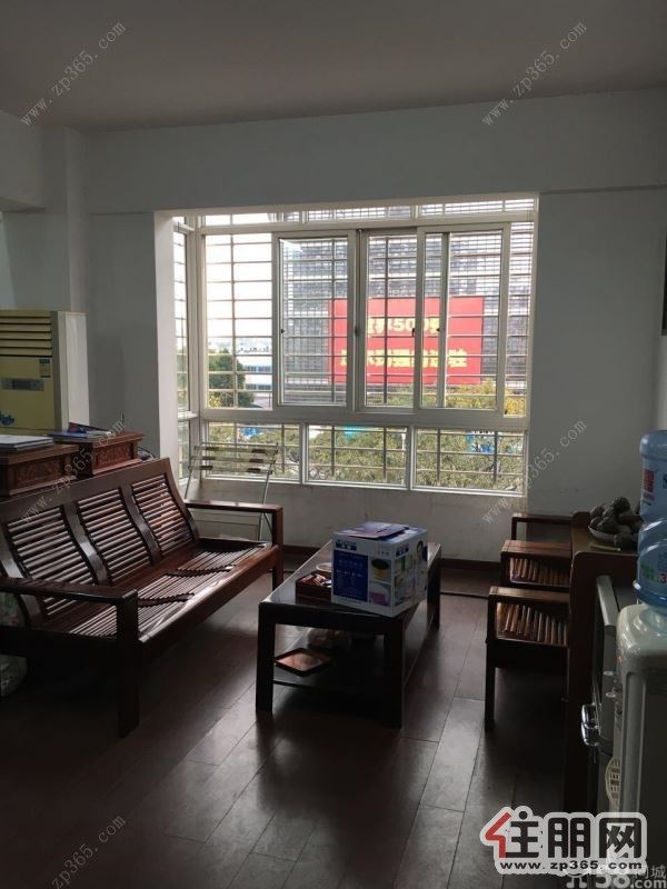 柳南政府金都汇4室3厅150平米办公首选