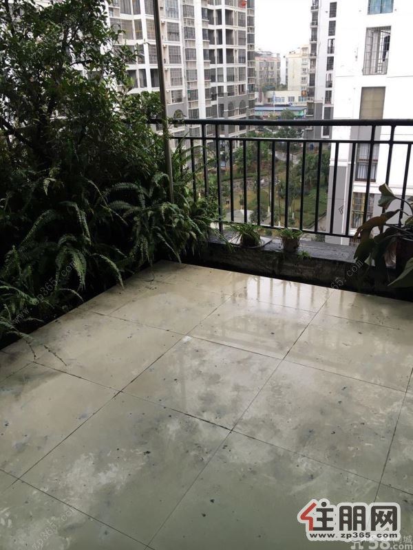 柳南政府金都汇4室3厅150平米办公首选