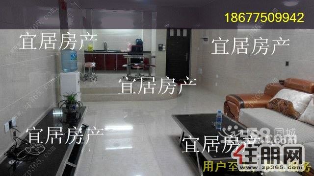 广汇东湖城1800元3室2厅2卫豪