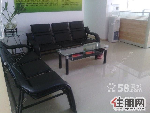 五象广场水晶称145平仅租5500元/