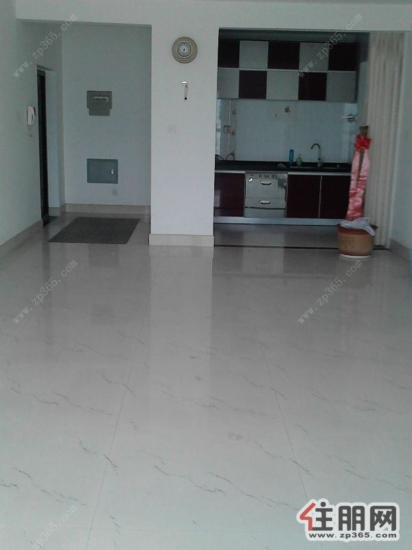 五象广场水晶城180平仅租7800元/