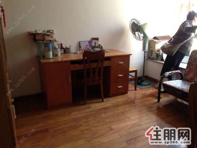 雅儒康城3室2厅113平米精装修押一付三