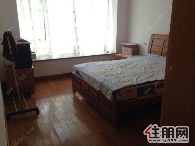 雅儒康城3室2厅113平米精装修押一付三