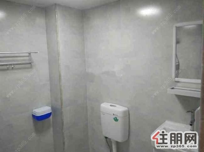 广汇东湖城单间精装1000/月,拎包入住