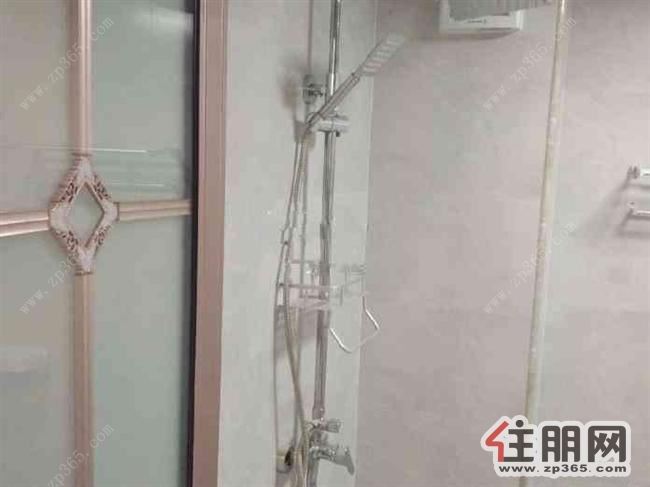 广汇东湖城单间精装1000/月,拎包入住