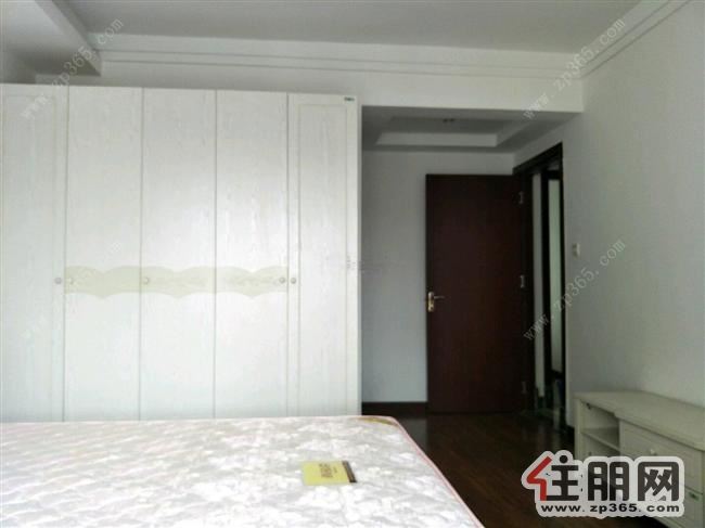 广汇东湖城3+1室2厅2卫