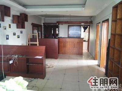 青秀区，七星路王府井对面华星城中装3房商住两用适