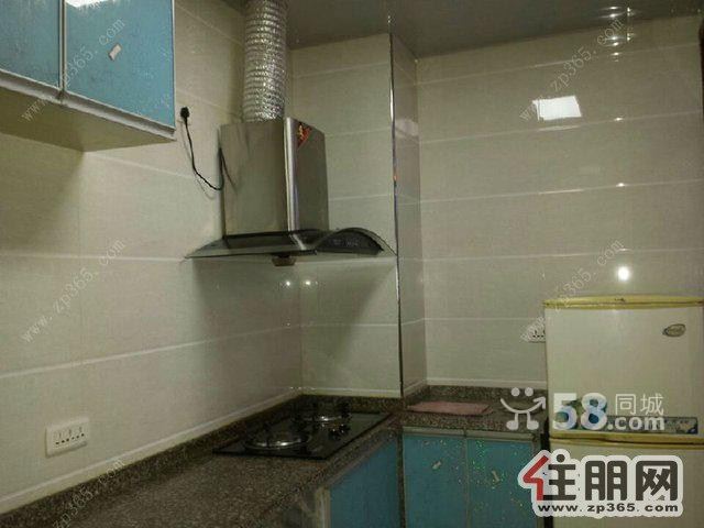 中房胜利小区三房两厅精装看房面议随住(个