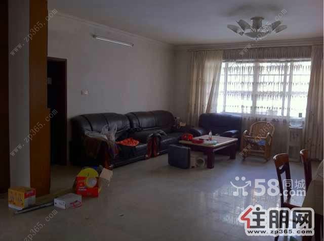 建政园湖路超大4房2600出租配齐