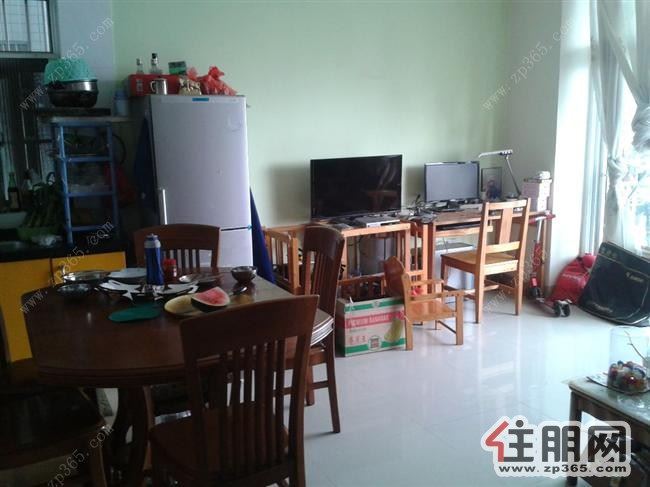 园湖建政路口2000元/月3房配齐出租