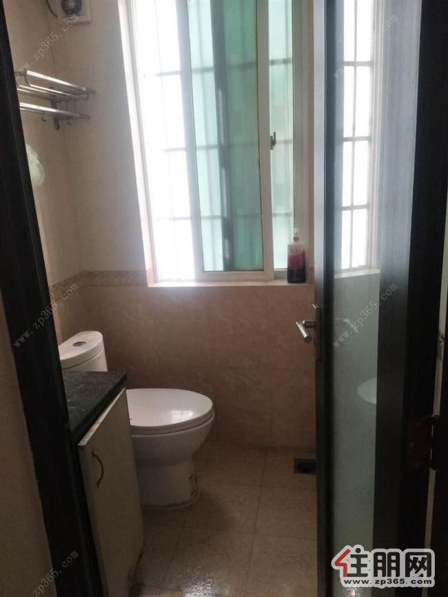 明苑花园1100元1室1厅1卫***修采光好,拎包随时就可以入住!