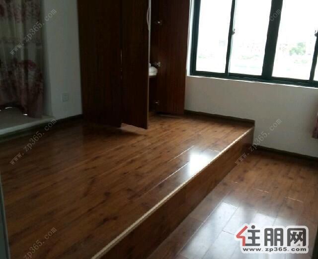 逢时海景大厦3室2厅2卫